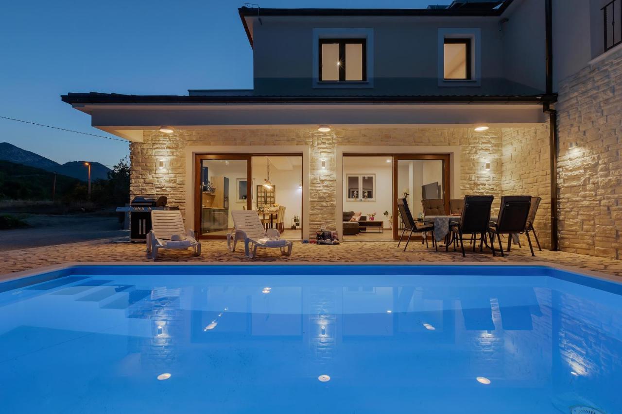 Charming Holiday Home Dolac In Rural Area With Pool Slime Εξωτερικό φωτογραφία