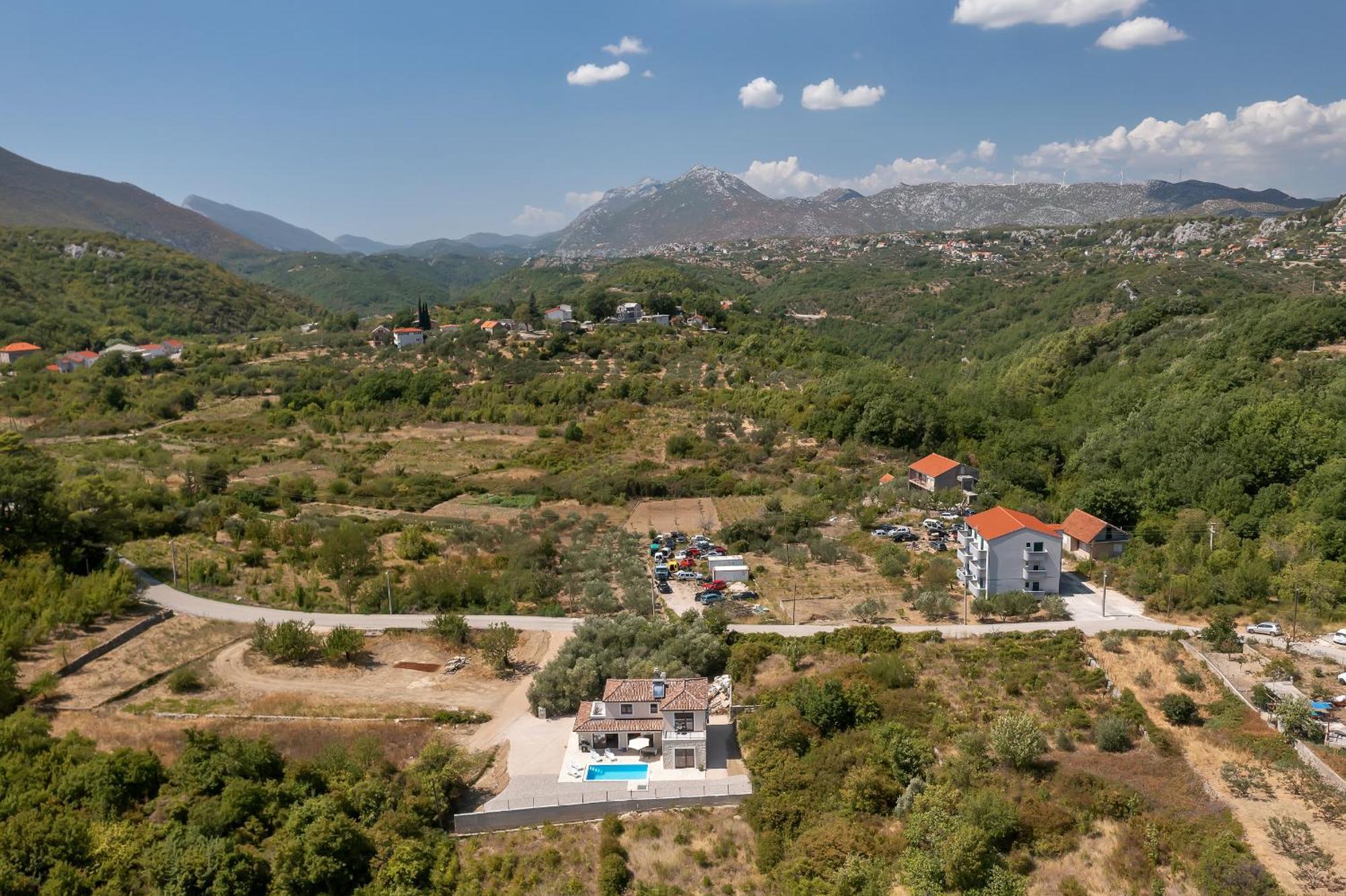 Charming Holiday Home Dolac In Rural Area With Pool Slime Εξωτερικό φωτογραφία