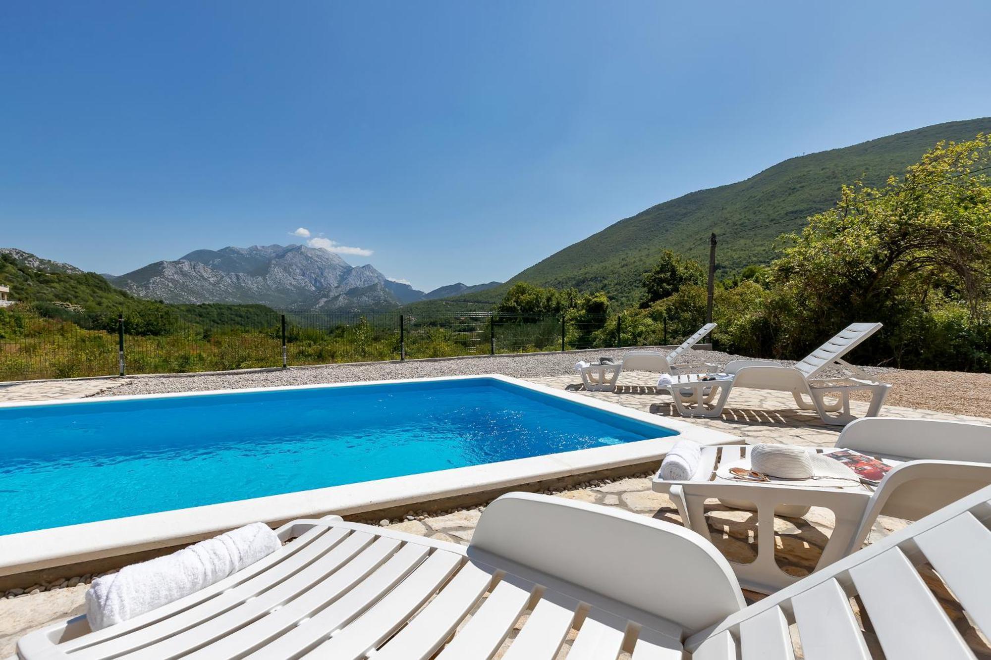 Charming Holiday Home Dolac In Rural Area With Pool Slime Εξωτερικό φωτογραφία